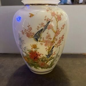 Vintage Vase Cased Glass Oriental Mums Asian Cherry Blossom Blue Bird Ginger Jar